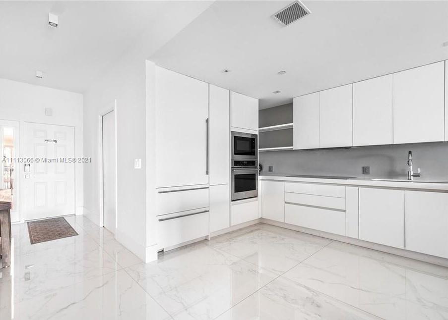 19143 Fisher Island Dr 19143, Miami Beach, Florida 33109, 3 Bedrooms Bedrooms, ,2 BathroomsBathrooms,Residentiallease,For Rent,19143 Fisher Island Dr 19143,A11113066