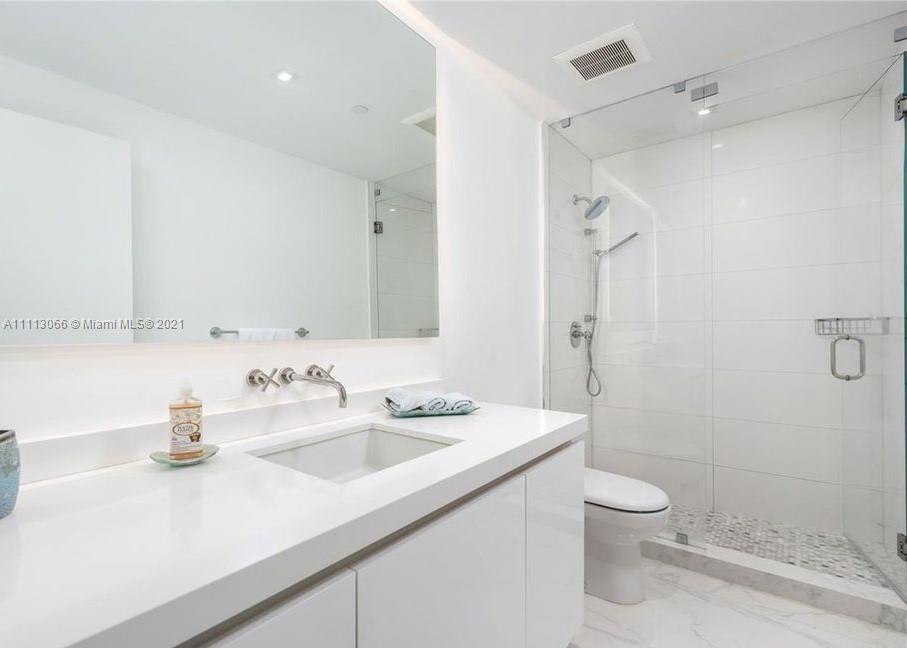 19143 Fisher Island Dr 19143, Miami Beach, Florida 33109, 3 Bedrooms Bedrooms, ,2 BathroomsBathrooms,Residentiallease,For Rent,19143 Fisher Island Dr 19143,A11113066