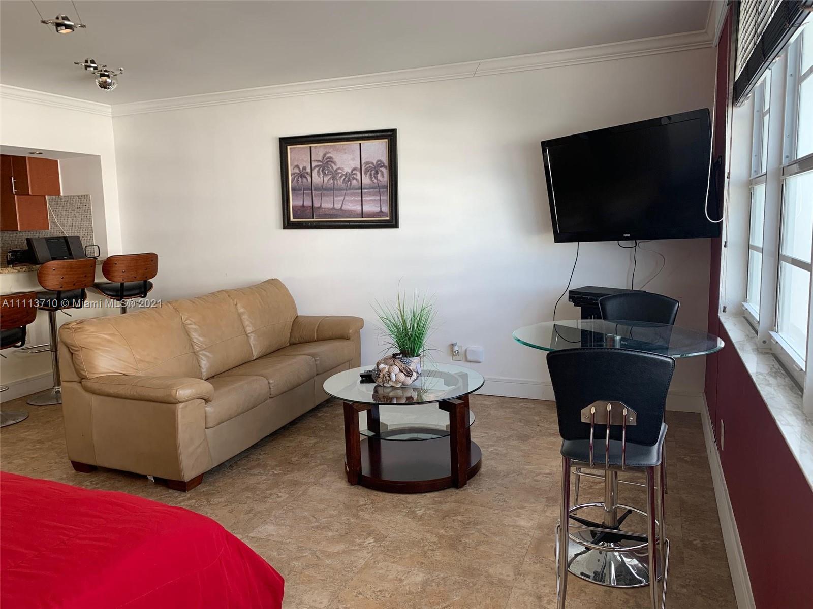 Miami Beach, Florida 33139, ,1 BathroomBathrooms,Residentiallease,For Rent,A11113710