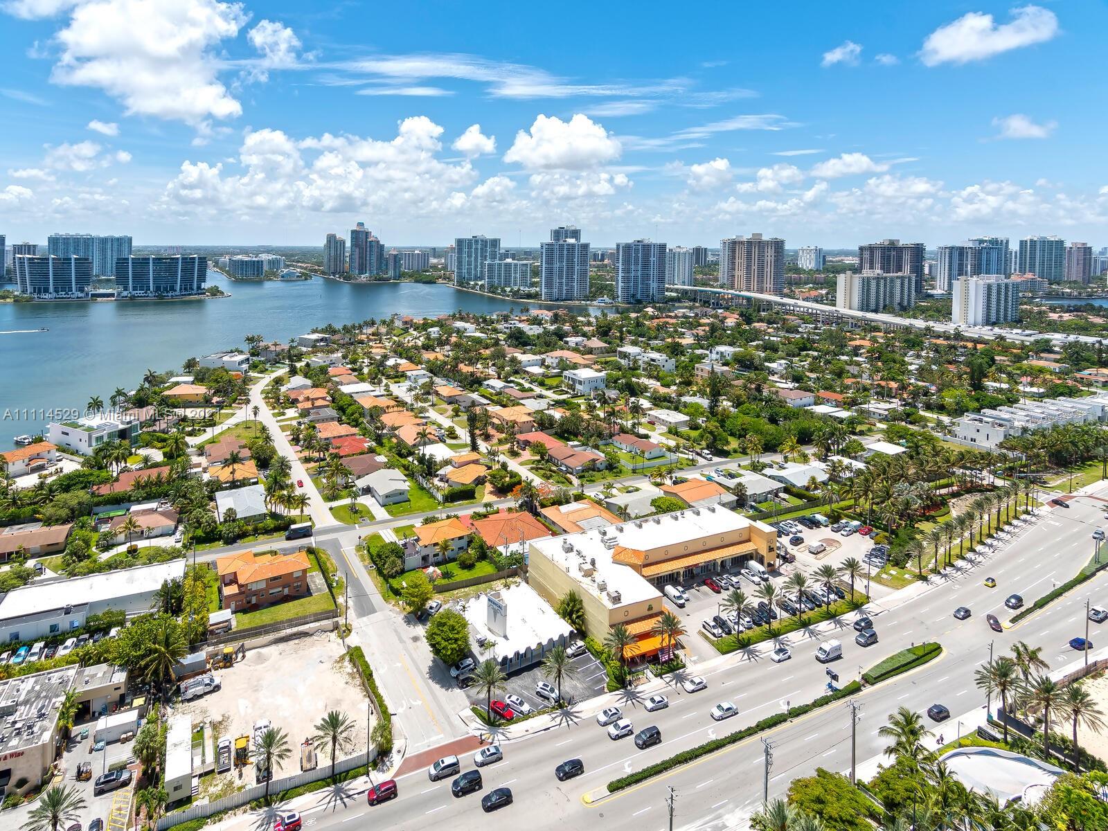 18555 Collins Ave 2503, Sunny Isles Beach, FL 33160, 5 Bedrooms Bedrooms, ,5 BathroomsBathrooms,Residential,For Sale,Collins Ave,A11114529