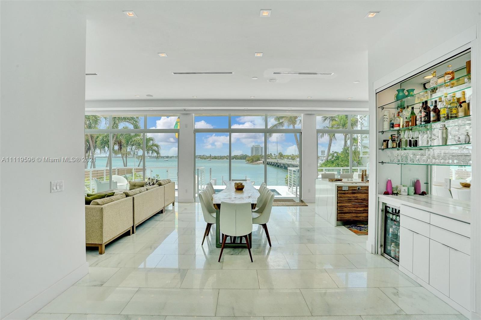 7830 Miami View Dr -, North Bay Village, Florida 33141, 5 Bedrooms Bedrooms, ,5 BathroomsBathrooms,Residentiallease,For Rent,7830 Miami View Dr -,A11119596