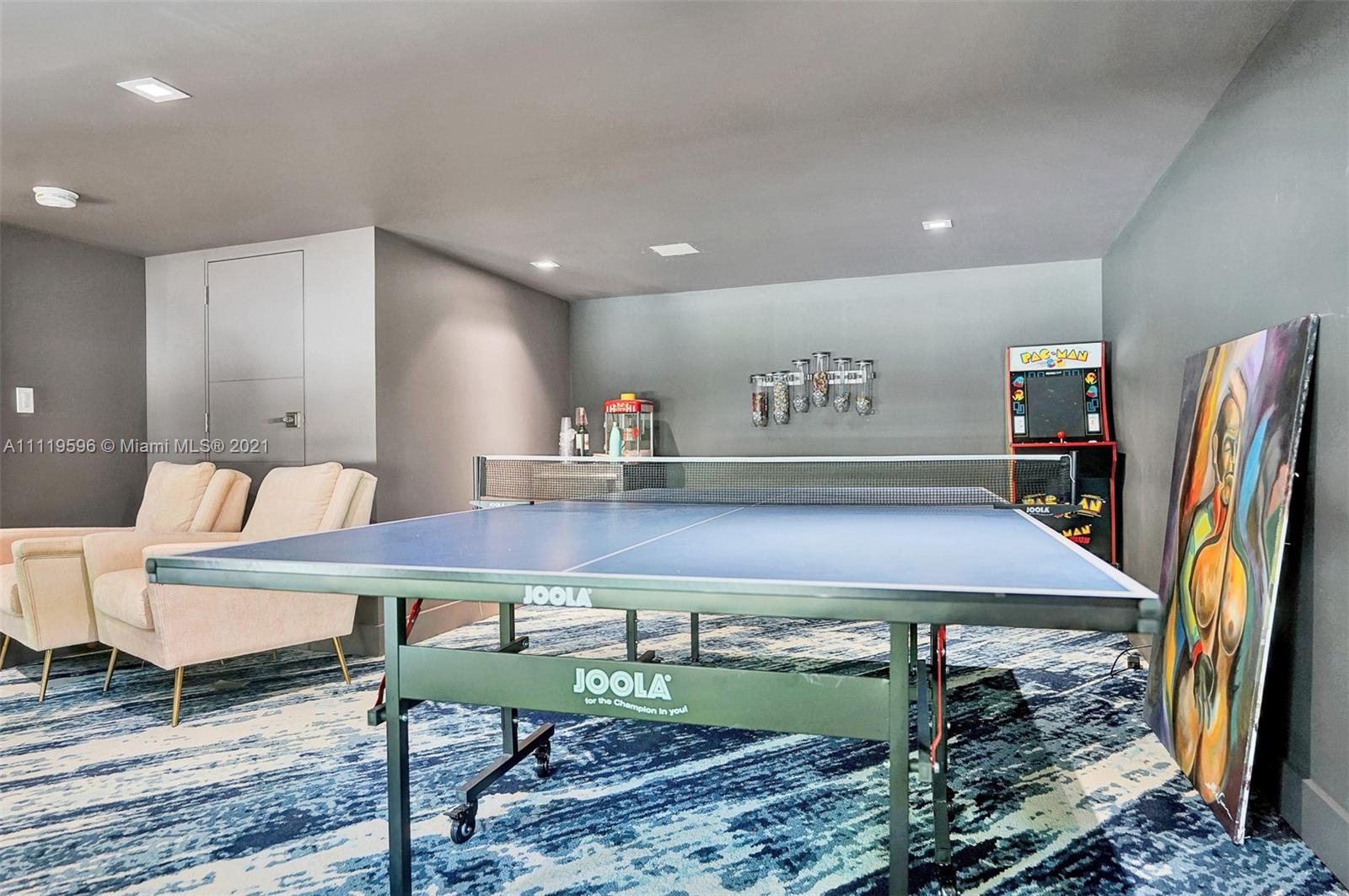 7830 Miami View Dr -, North Bay Village, Florida 33141, 5 Bedrooms Bedrooms, ,5 BathroomsBathrooms,Residentiallease,For Rent,7830 Miami View Dr -,A11119596