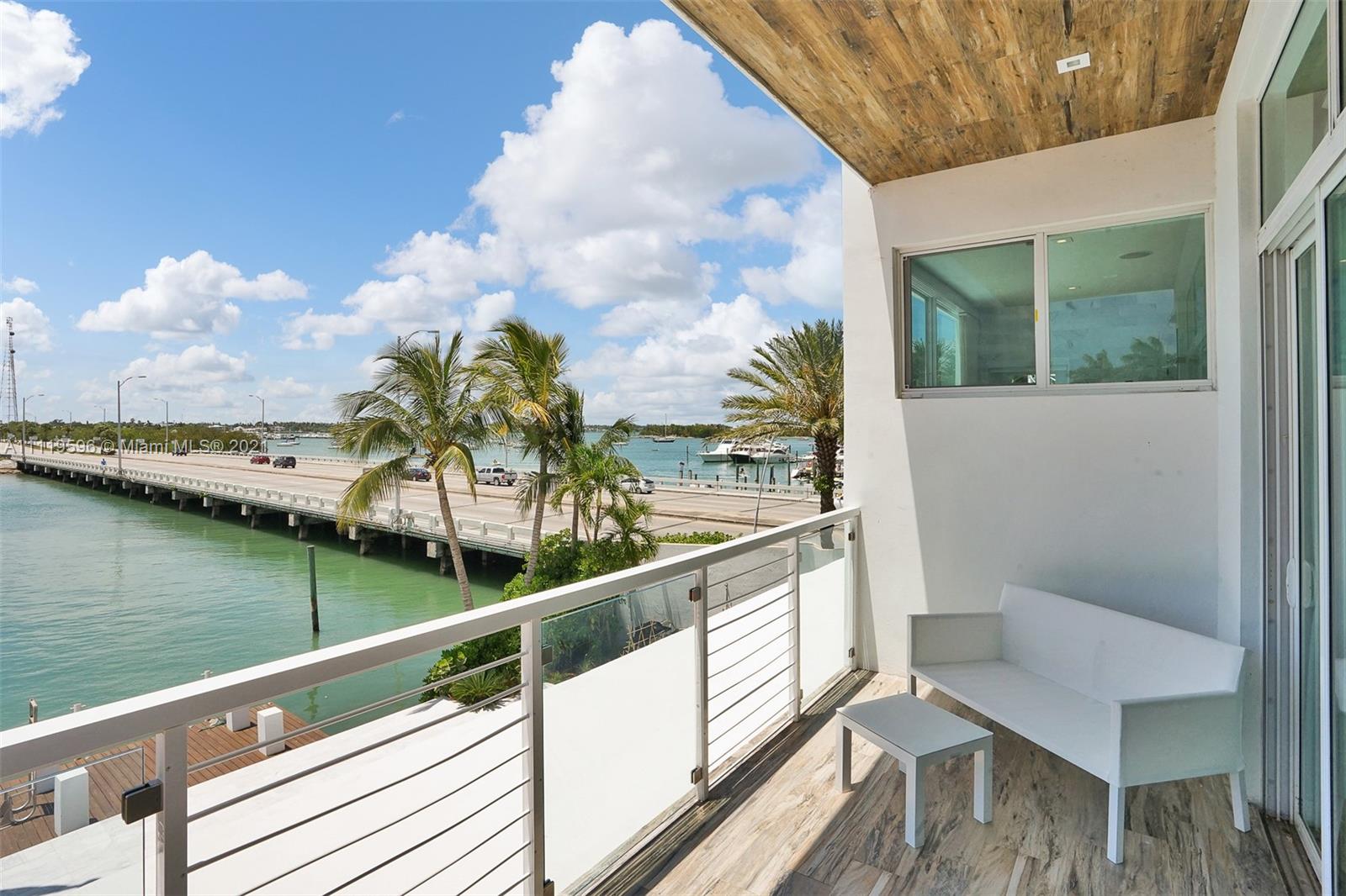7830 Miami View Dr -, North Bay Village, Florida 33141, 5 Bedrooms Bedrooms, ,5 BathroomsBathrooms,Residentiallease,For Rent,7830 Miami View Dr -,A11119596