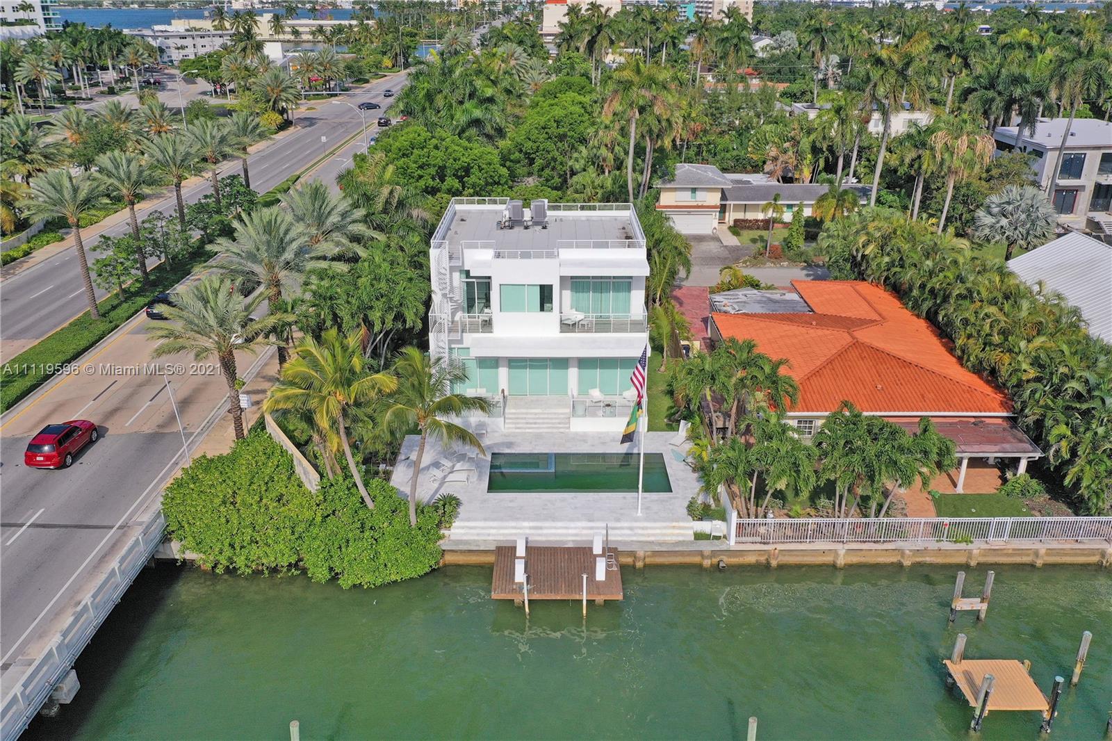 7830 Miami View Dr -, North Bay Village, Florida 33141, 5 Bedrooms Bedrooms, ,5 BathroomsBathrooms,Residentiallease,For Rent,7830 Miami View Dr -,A11119596