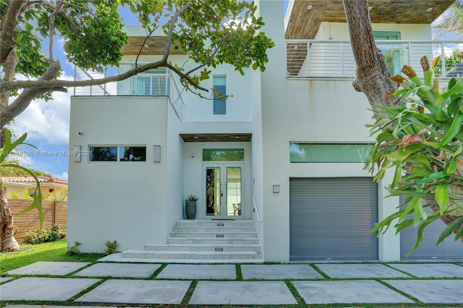 7830 Miami View Dr -, North Bay Village, Florida 33141, 5 Bedrooms Bedrooms, ,5 BathroomsBathrooms,Residentiallease,For Rent,7830 Miami View Dr -,A11119596