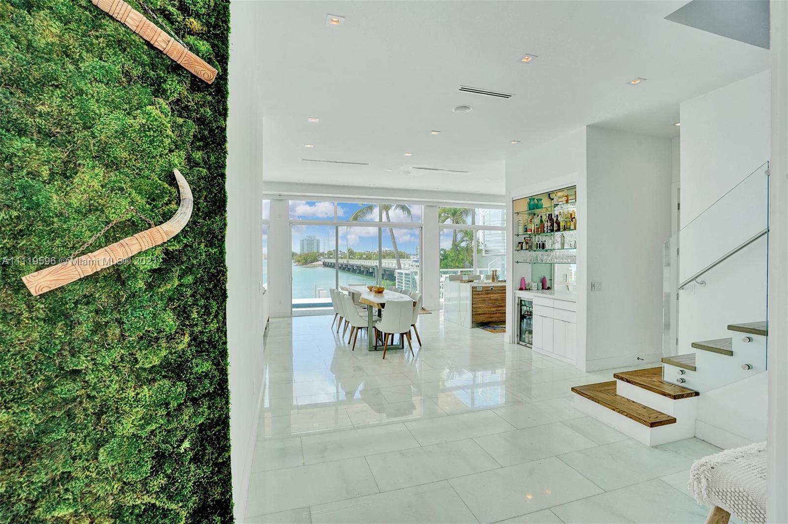 7830 Miami View Dr -, North Bay Village, Florida 33141, 5 Bedrooms Bedrooms, ,5 BathroomsBathrooms,Residentiallease,For Rent,7830 Miami View Dr -,A11119596