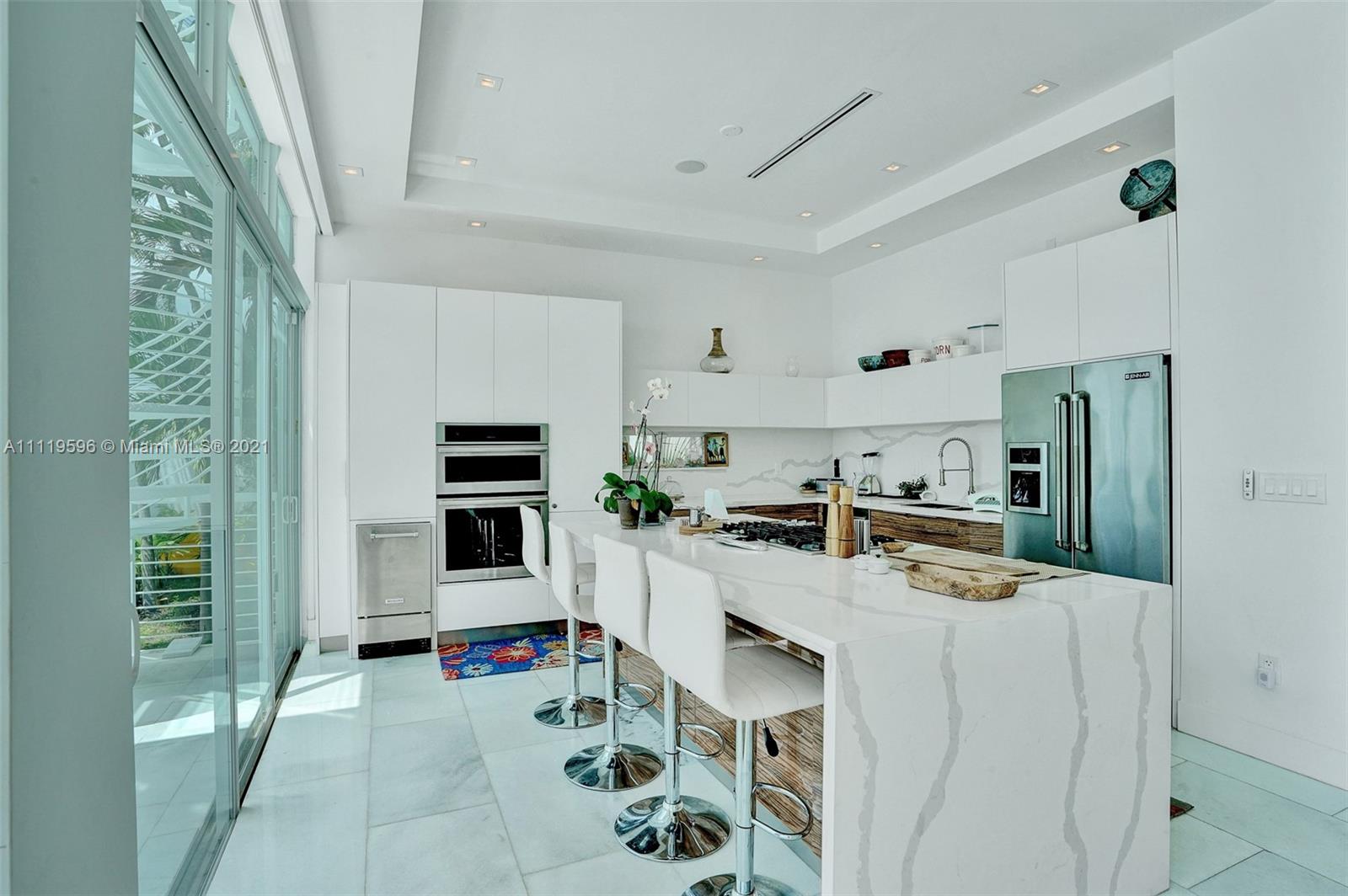 7830 Miami View Dr -, North Bay Village, Florida 33141, 5 Bedrooms Bedrooms, ,5 BathroomsBathrooms,Residentiallease,For Rent,7830 Miami View Dr -,A11119596