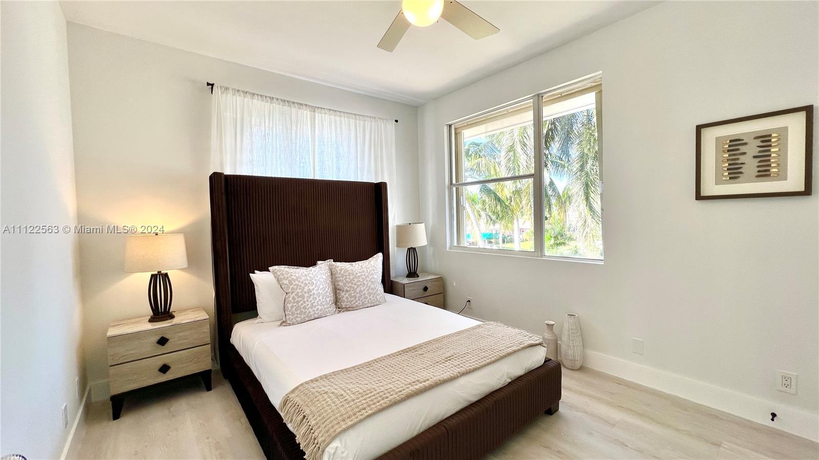 703 Harrison St, Hollywood, Florida 33019, 5 Bedrooms Bedrooms, ,3 BathroomsBathrooms,Residentiallease,For Rent,703 Harrison St,A11122563
