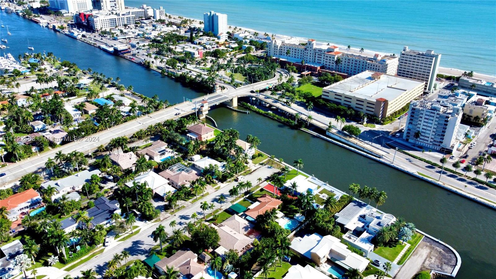 703 Harrison St, Hollywood, Florida 33019, 5 Bedrooms Bedrooms, ,3 BathroomsBathrooms,Residentiallease,For Rent,703 Harrison St,A11122563