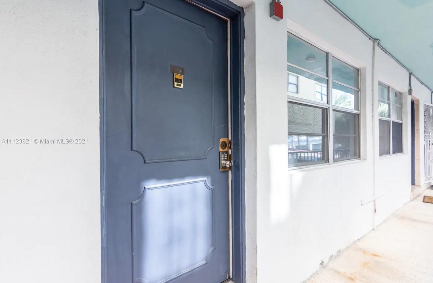 4015 Indian Creek Dr 204, Miami Beach, Florida 33140, ,1 BathroomBathrooms,Residentiallease,For Rent,4015 Indian Creek Dr 204,A11123621