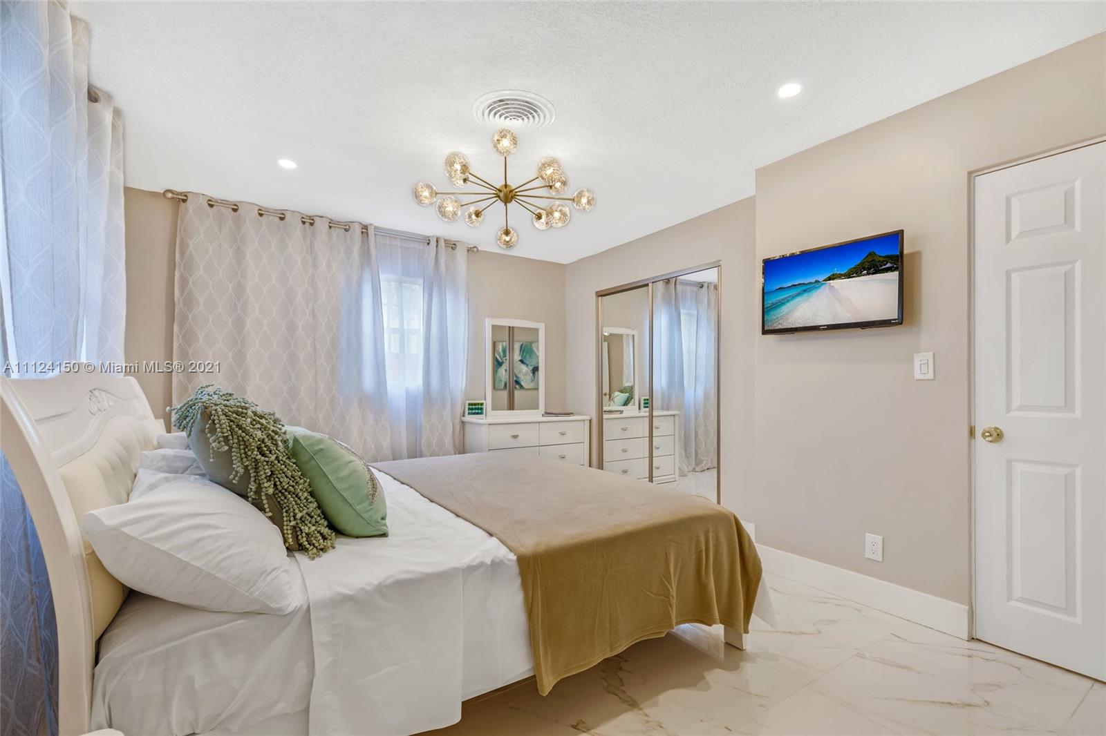 1960 Coral Reef Dr, Lauderdale By The Sea, Florida 33062, 5 Bedrooms Bedrooms, ,3 BathroomsBathrooms,Residentiallease,For Rent,1960 Coral Reef Dr,A11124150