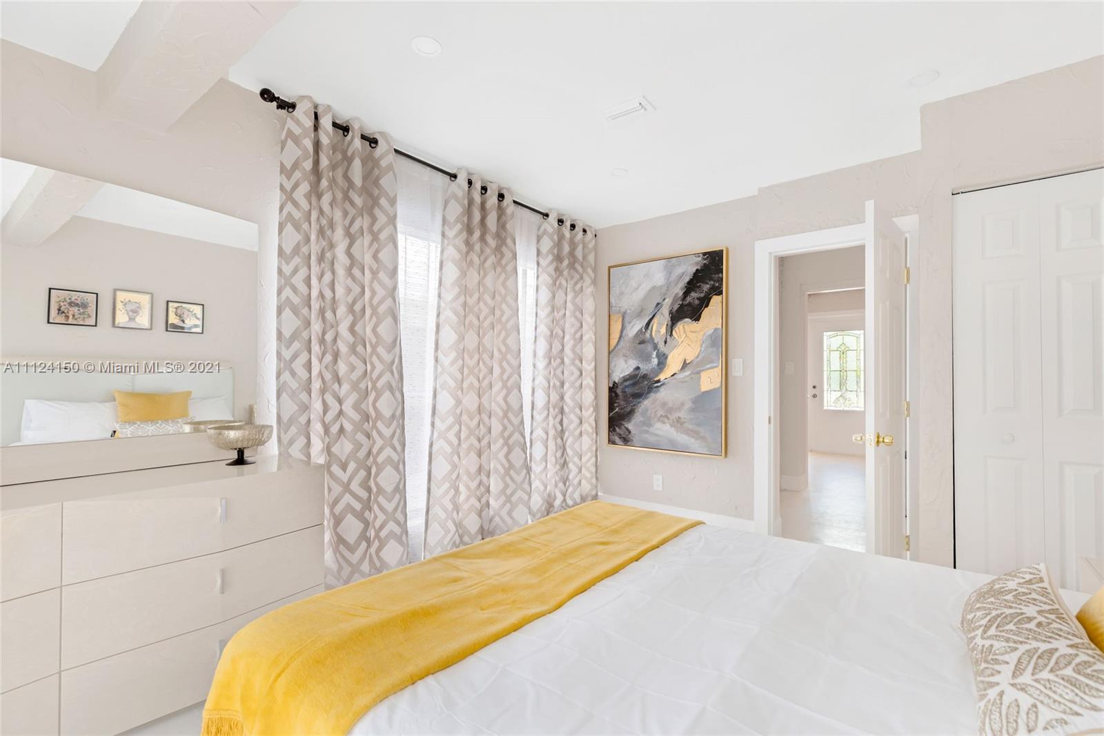 1960 Coral Reef Dr, Lauderdale By The Sea, Florida 33062, 5 Bedrooms Bedrooms, ,3 BathroomsBathrooms,Residentiallease,For Rent,1960 Coral Reef Dr,A11124150