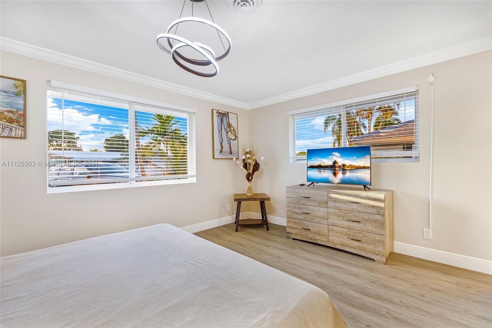 5740 NE 19th Ave, Fort Lauderdale, Florida 33308, 4 Bedrooms Bedrooms, ,3 BathroomsBathrooms,Residentiallease,For Rent,5740 NE 19th Ave,A11125503
