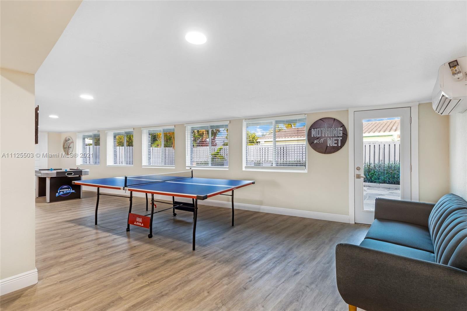 5740 NE 19th Ave, Fort Lauderdale, Florida 33308, 4 Bedrooms Bedrooms, ,3 BathroomsBathrooms,Residentiallease,For Rent,5740 NE 19th Ave,A11125503