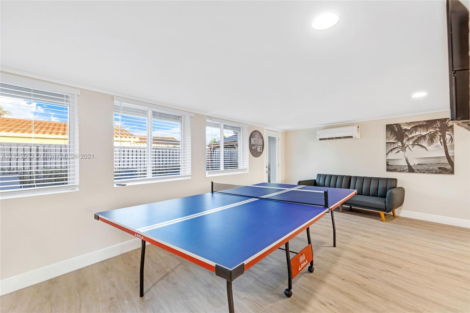 5740 NE 19th Ave, Fort Lauderdale, Florida 33308, 4 Bedrooms Bedrooms, ,3 BathroomsBathrooms,Residentiallease,For Rent,5740 NE 19th Ave,A11125503