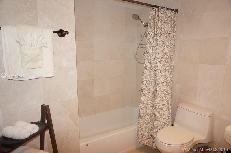 19370 COLLINS AV SEASONAL 923, Sunny Isles Beach, Florida 33160, 1 Bedroom Bedrooms, ,1 BathroomBathrooms,Residentiallease,For Rent,19370 COLLINS AV SEASONAL 923,A10136368