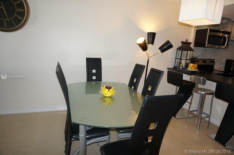 19370 COLLINS AV SEASONAL 923, Sunny Isles Beach, Florida 33160, 1 Bedroom Bedrooms, ,1 BathroomBathrooms,Residentiallease,For Rent,19370 COLLINS AV SEASONAL 923,A10136368