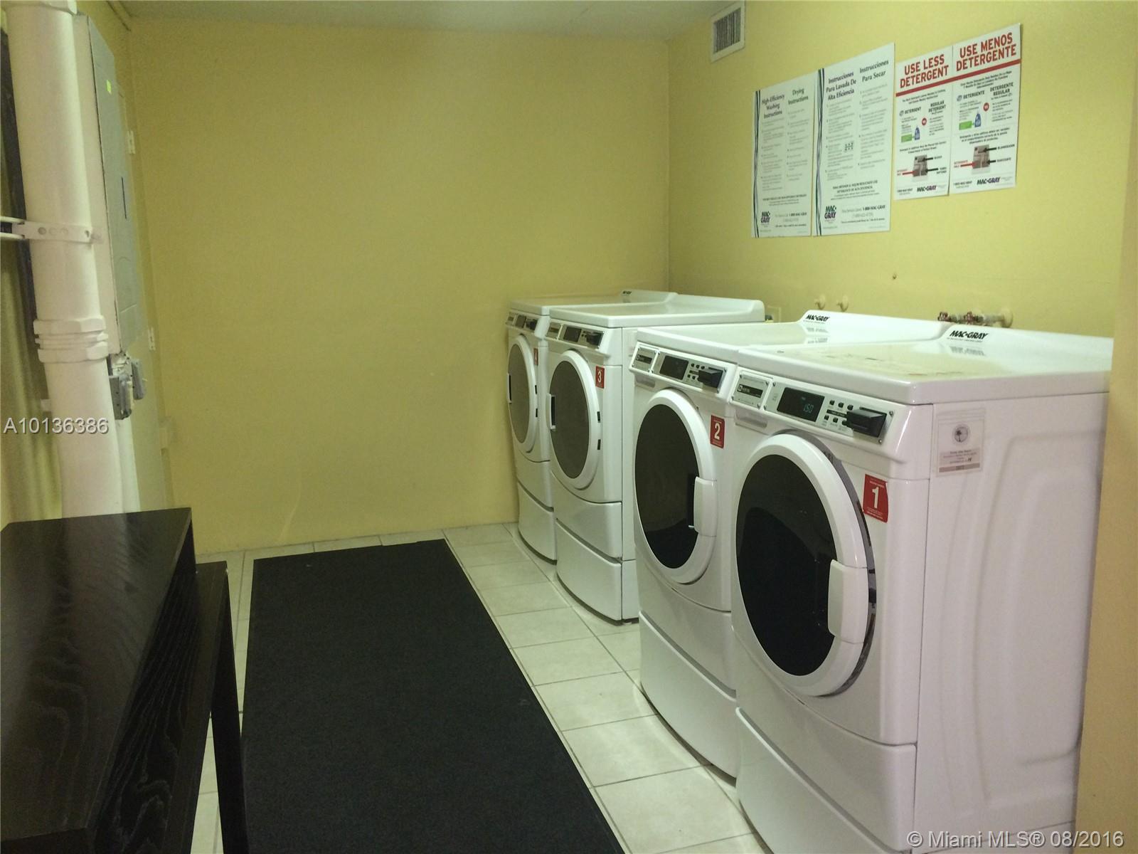19370 COLLINS AV SEASONAL 1417, Sunny Isles Beach, Florida 33160, 1 Bedroom Bedrooms, ,1 BathroomBathrooms,Residentiallease,For Rent,19370 COLLINS AV SEASONAL 1417,A10136386