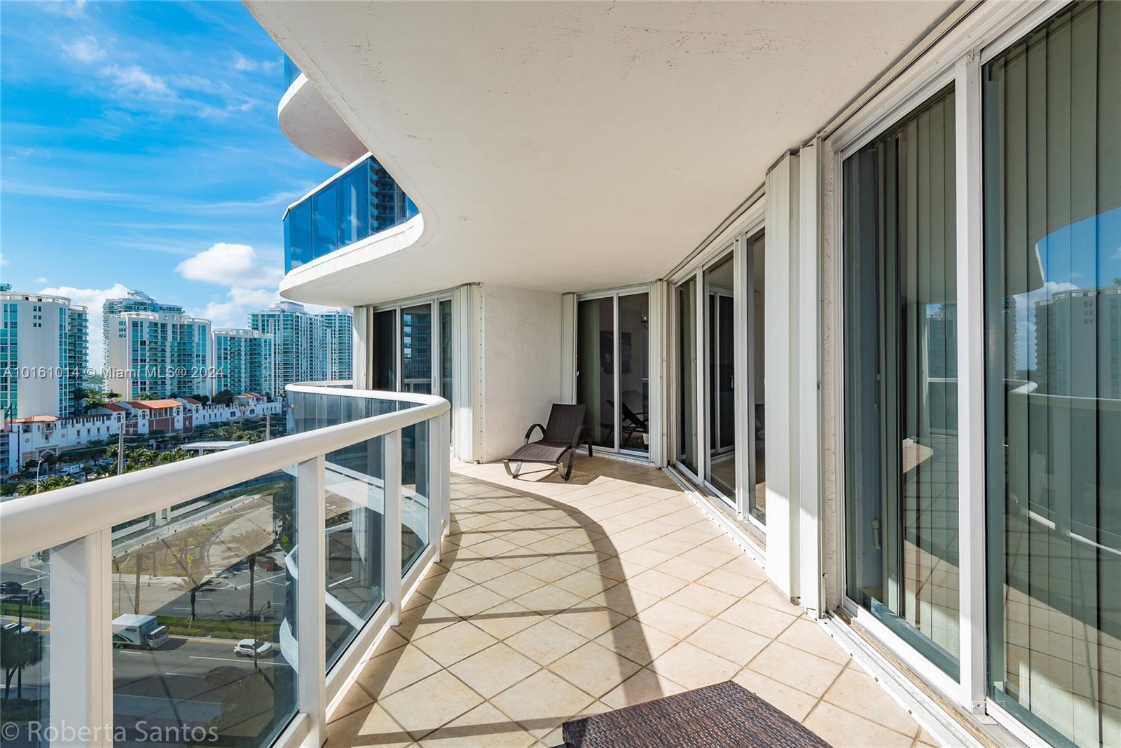 16711 Collins Ave 1401, Sunny Isles Beach, Florida 33160, 3 Bedrooms Bedrooms, ,2 BathroomsBathrooms,Residentiallease,For Rent,16711 Collins Ave 1401,A10161014