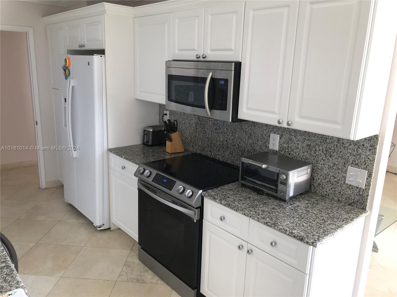 16711 Collins Ave 1401, Sunny Isles Beach, Florida 33160, 3 Bedrooms Bedrooms, ,2 BathroomsBathrooms,Residentiallease,For Rent,16711 Collins Ave 1401,A10161014