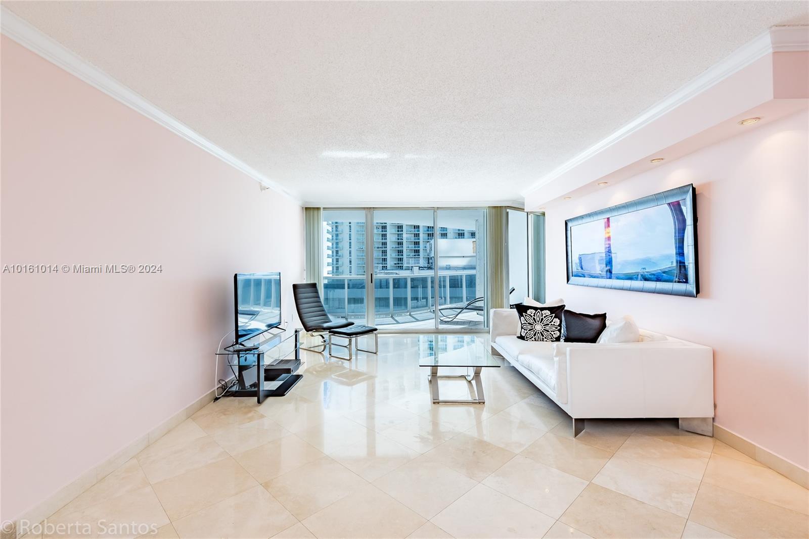 16711 Collins Ave 1401, Sunny Isles Beach, Florida 33160, 3 Bedrooms Bedrooms, ,2 BathroomsBathrooms,Residentiallease,For Rent,16711 Collins Ave 1401,A10161014