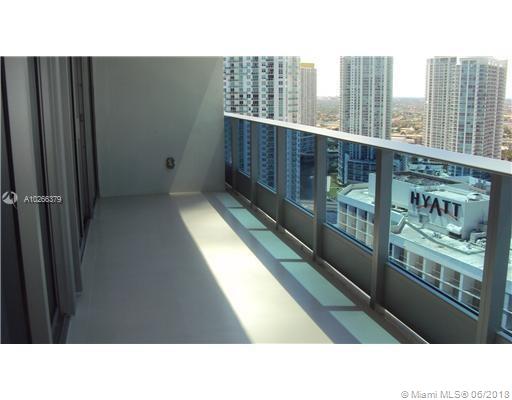 200 BISCAYNE BLVD, Miami, FL, 33131 United States, 1 Bedroom Bedrooms, ,1 BathroomBathrooms,Residential,For Sale,BISCAYNE BLVD,A10266379