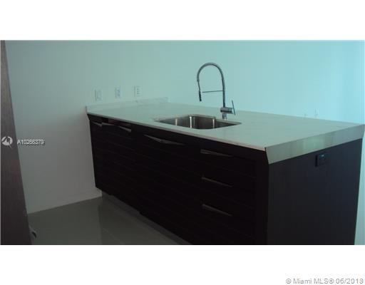 200 BISCAYNE BLVD 3311, Miami, Florida 33131, 1 Bedroom Bedrooms, ,1 BathroomBathrooms,Residential,For Sale,200 BISCAYNE BLVD 3311,A10266379