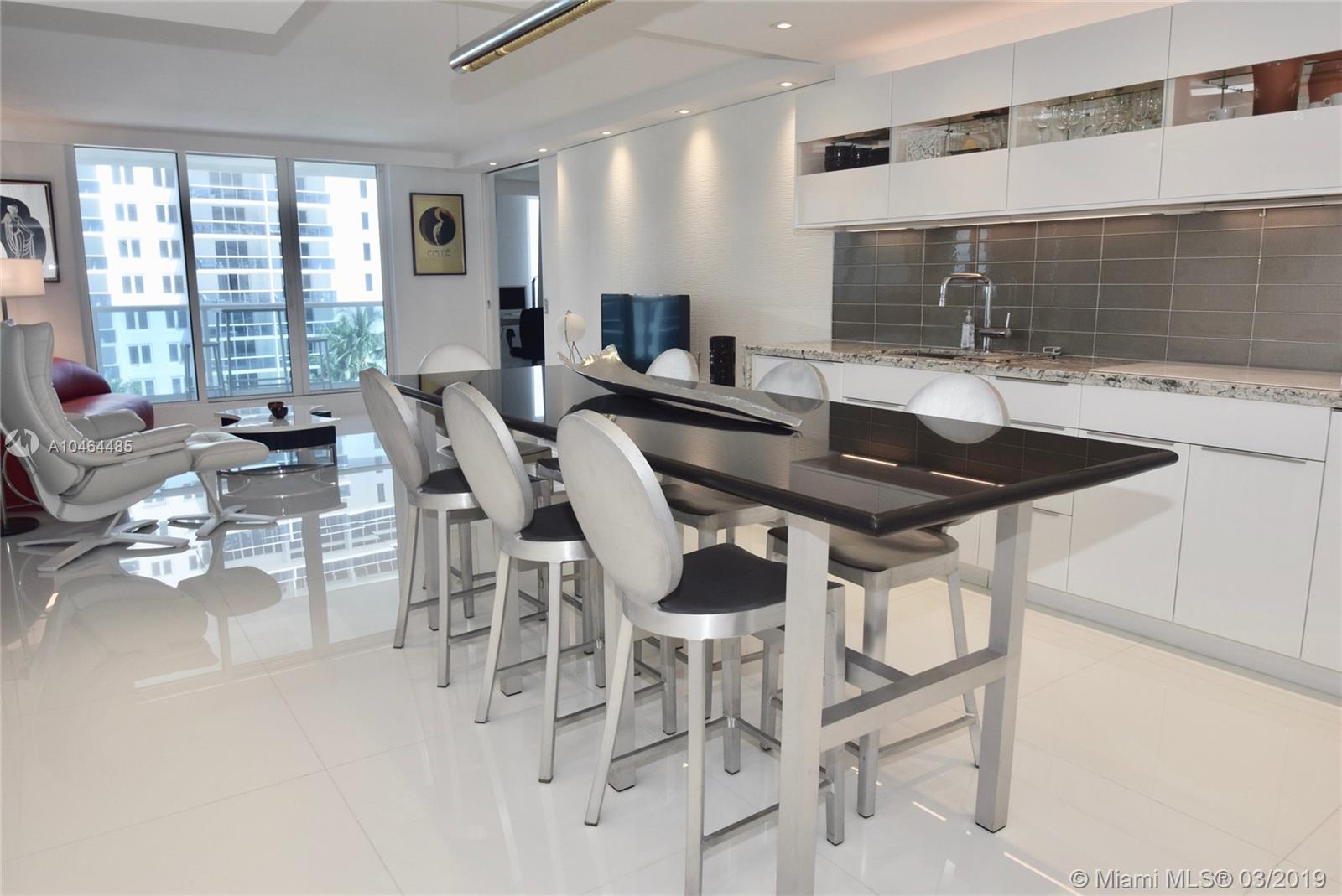 2301 Collins Ave 815/814, Miami Beach, Florida 33139, 2 Bedrooms Bedrooms, ,2 BathroomsBathrooms,Residentiallease,For Rent,2301 Collins Ave 815/814,A10464485