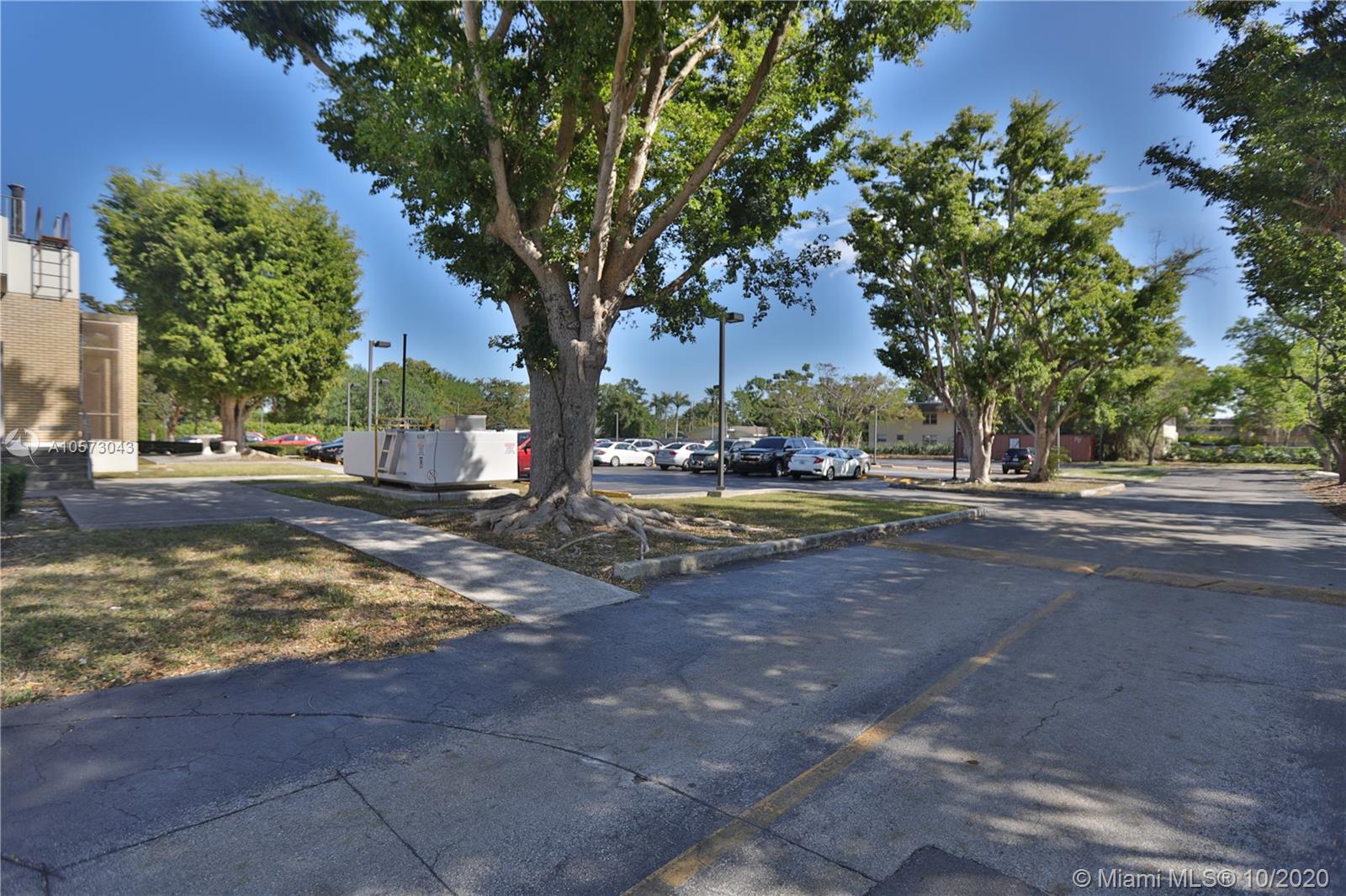 8950 SW 152nd St 106, Palmetto Bay, Florida 33157, ,Commerciallease,For Rent,8950 SW 152nd St 106,A10573043
