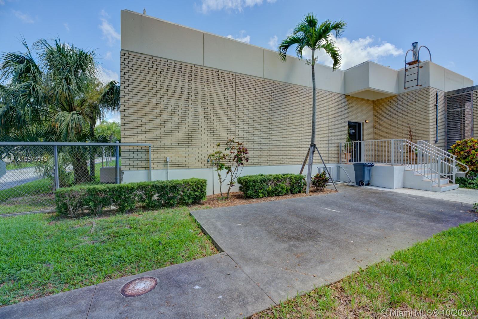 8950 SW 152nd St 106, Palmetto Bay, Florida 33157, ,Commerciallease,For Rent,8950 SW 152nd St 106,A10573043