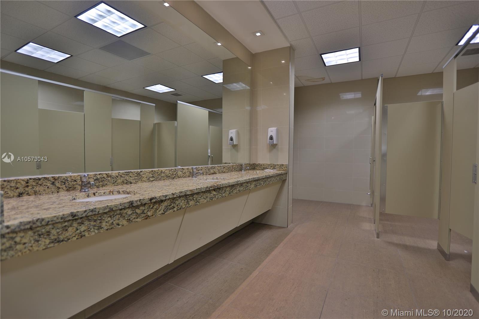 8950 SW 152nd St 106, Palmetto Bay, Florida 33157, ,Commerciallease,For Rent,8950 SW 152nd St 106,A10573043