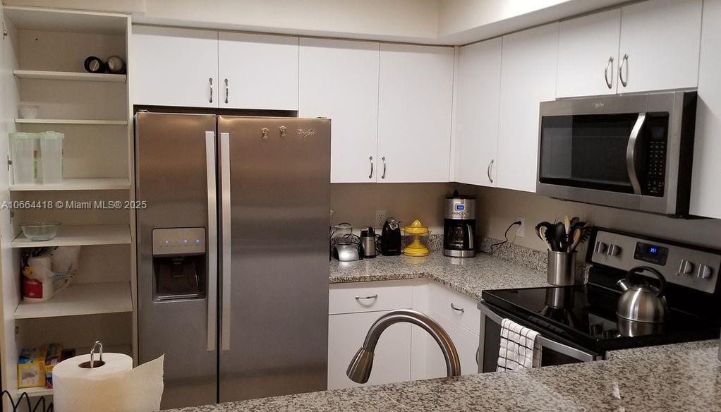 19701 E Country Club Dr 5606, Aventura, Florida 33180, 2 Bedrooms Bedrooms, ,2 BathroomsBathrooms,Residentiallease,For Rent,19701 E Country Club Dr 5606,A10664418