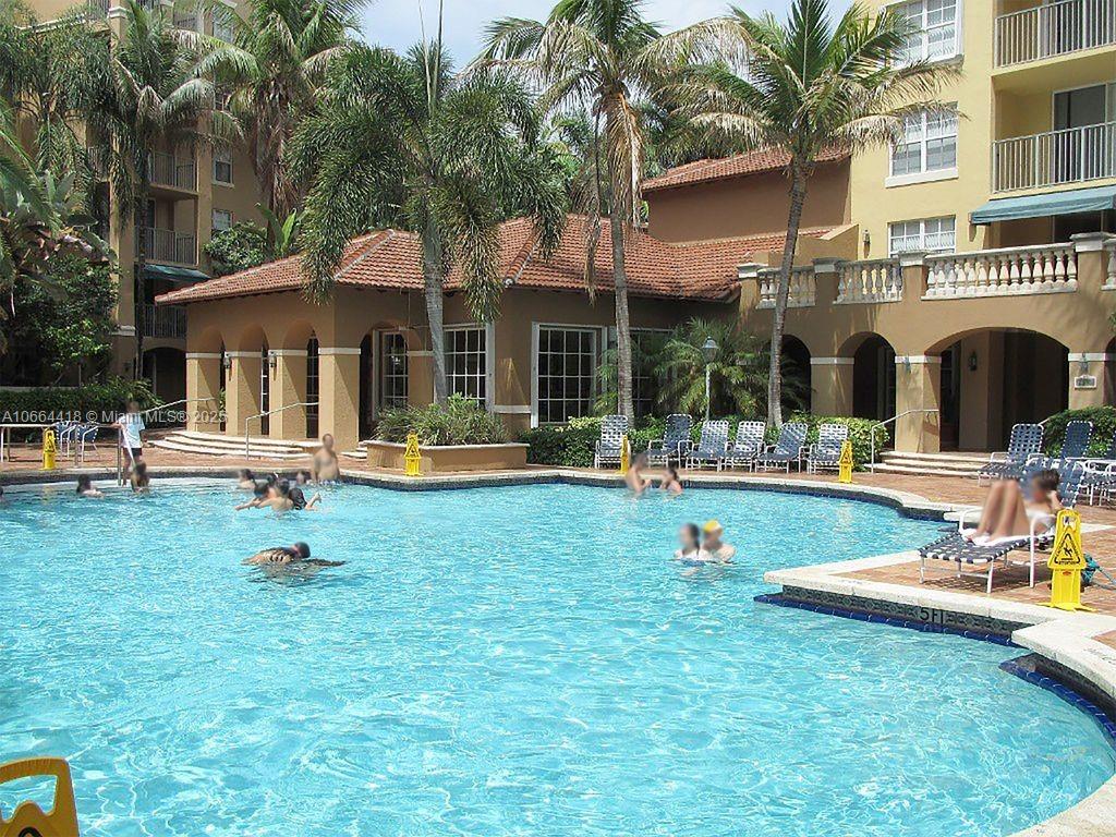 19701 E Country Club Dr 5606, Aventura, Florida 33180, 2 Bedrooms Bedrooms, ,2 BathroomsBathrooms,Residentiallease,For Rent,19701 E Country Club Dr 5606,A10664418