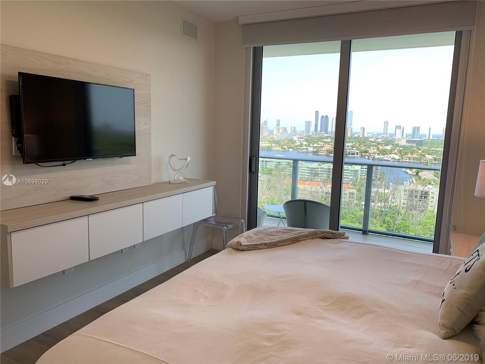 16385 biscayne blvd 1916, North Miami, Florida 33160, 2 Bedrooms Bedrooms, ,2 BathroomsBathrooms,Residential,For Sale,16385 biscayne blvd 1916,A10698029