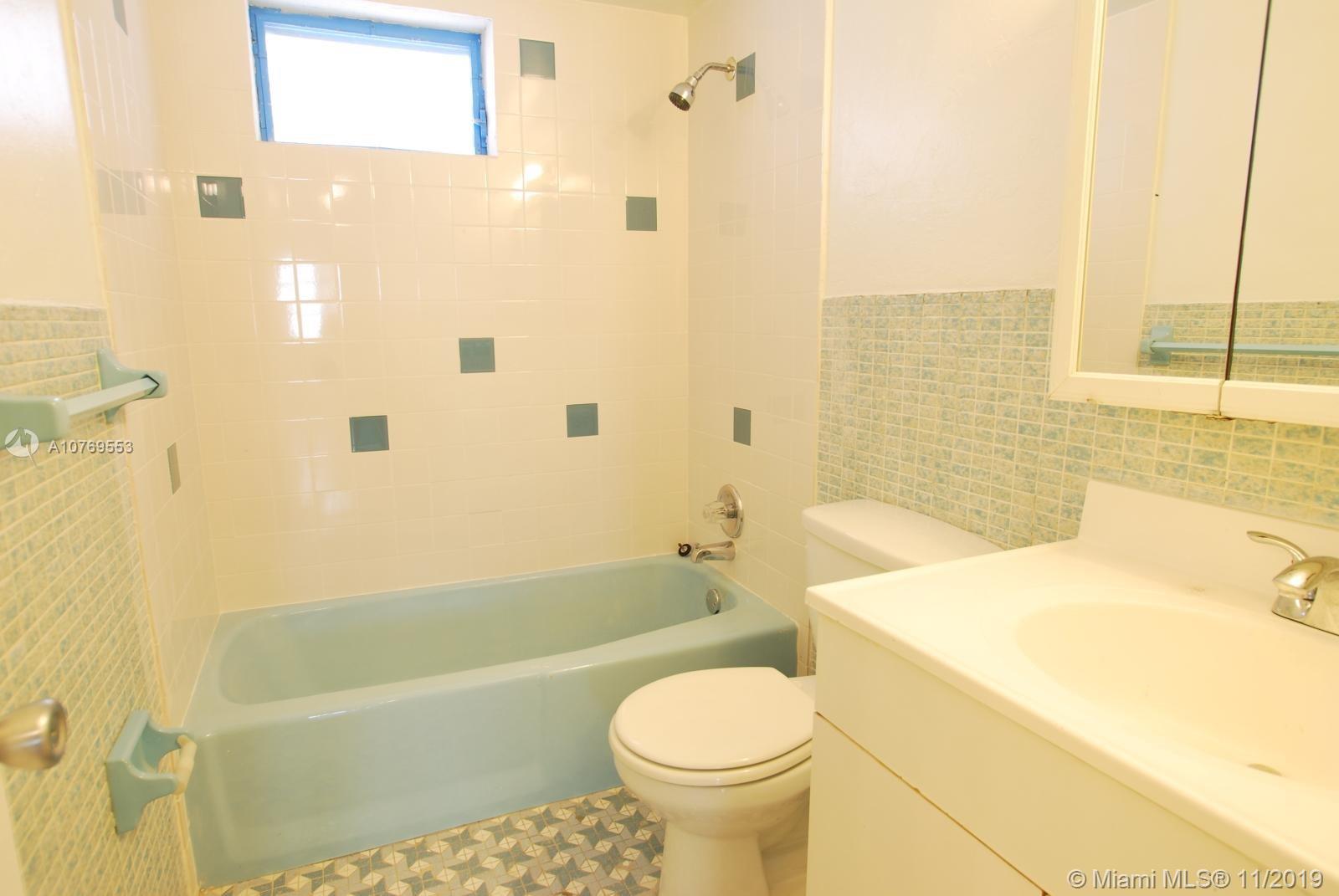 1662 Lincoln Ct, Miami Beach, FL, 33139 United States, 1 Bedroom Bedrooms, ,1 BathroomBathrooms,Residential,For Sale,Lincoln Ct,A10769553