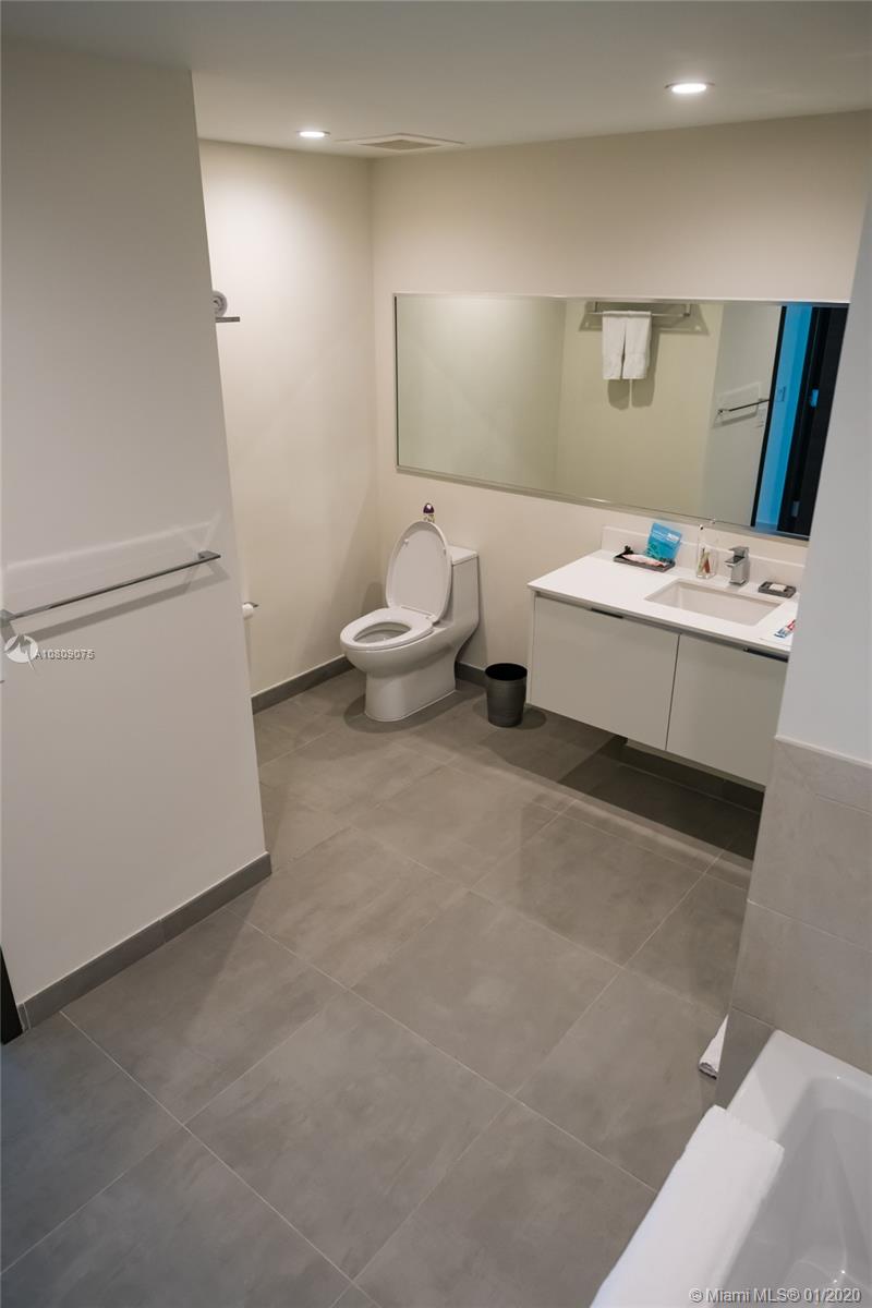 777 N Ocean Dr N311, Hollywood, Florida 33019, 1 Bedroom Bedrooms, ,1 BathroomBathrooms,Residential,For Sale,777 N Ocean Dr N311,A10809075