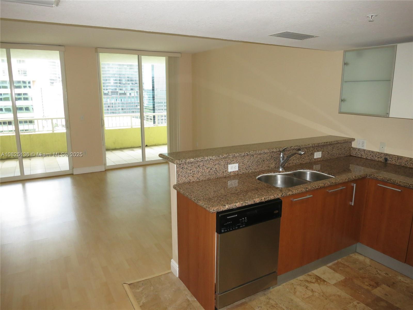 170 14th St, Miami, FL, 33131 United States, 1 Bedroom Bedrooms, ,1 BathroomBathrooms,Residential,For Sale,14th St,A10825136