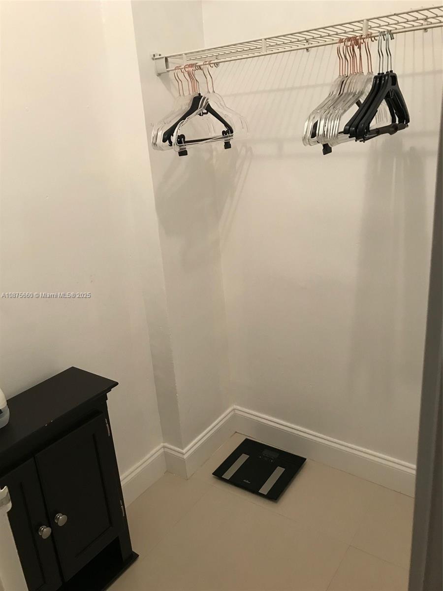 100 Lincoln Rd 1226, Miami Beach, Florida 33139, ,1 BathroomBathrooms,Residentiallease,For Rent,100 Lincoln Rd 1226,A10875660