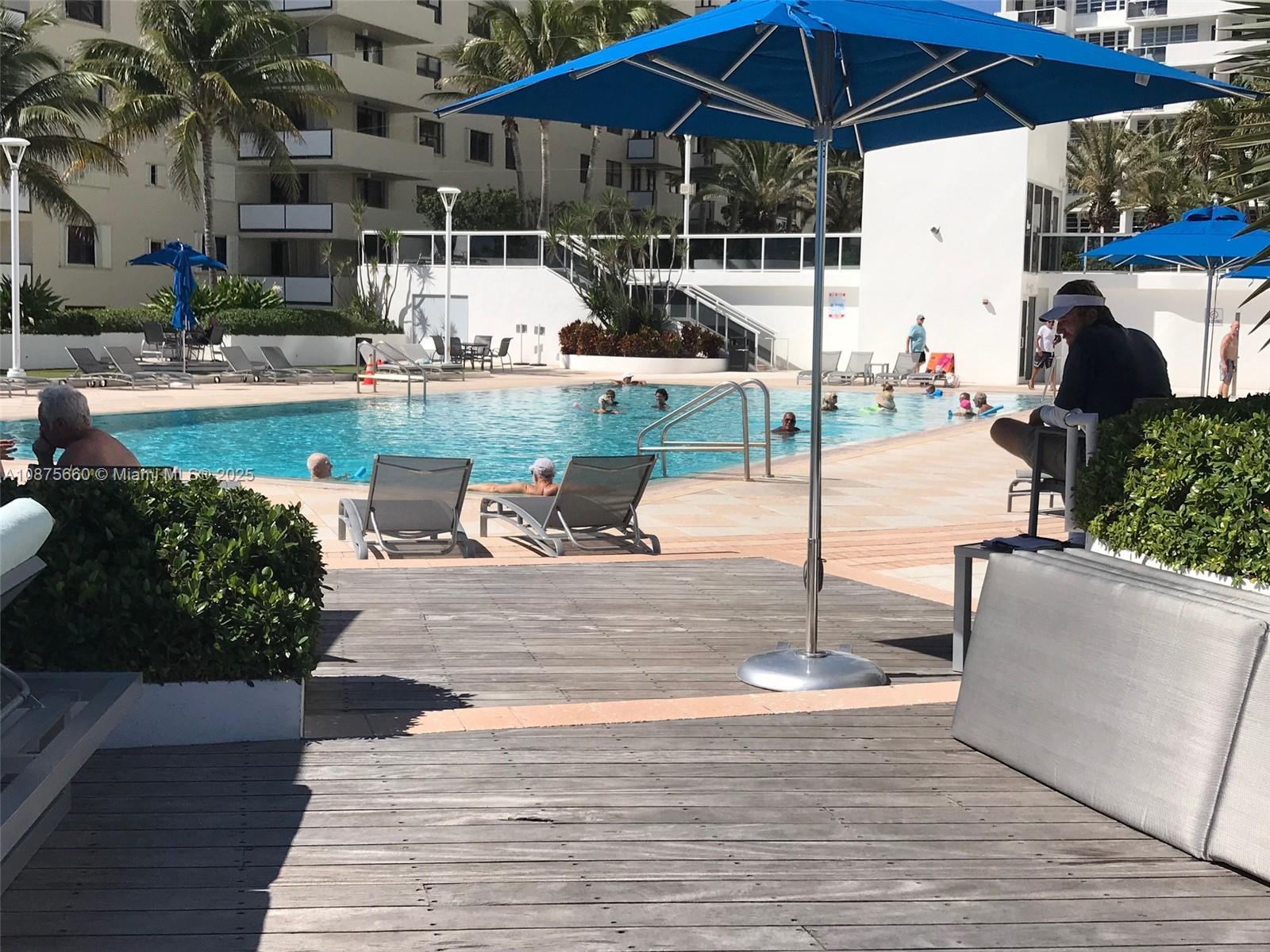 100 Lincoln Rd 1226, Miami Beach, Florida 33139, ,1 BathroomBathrooms,Residentiallease,For Rent,100 Lincoln Rd 1226,A10875660