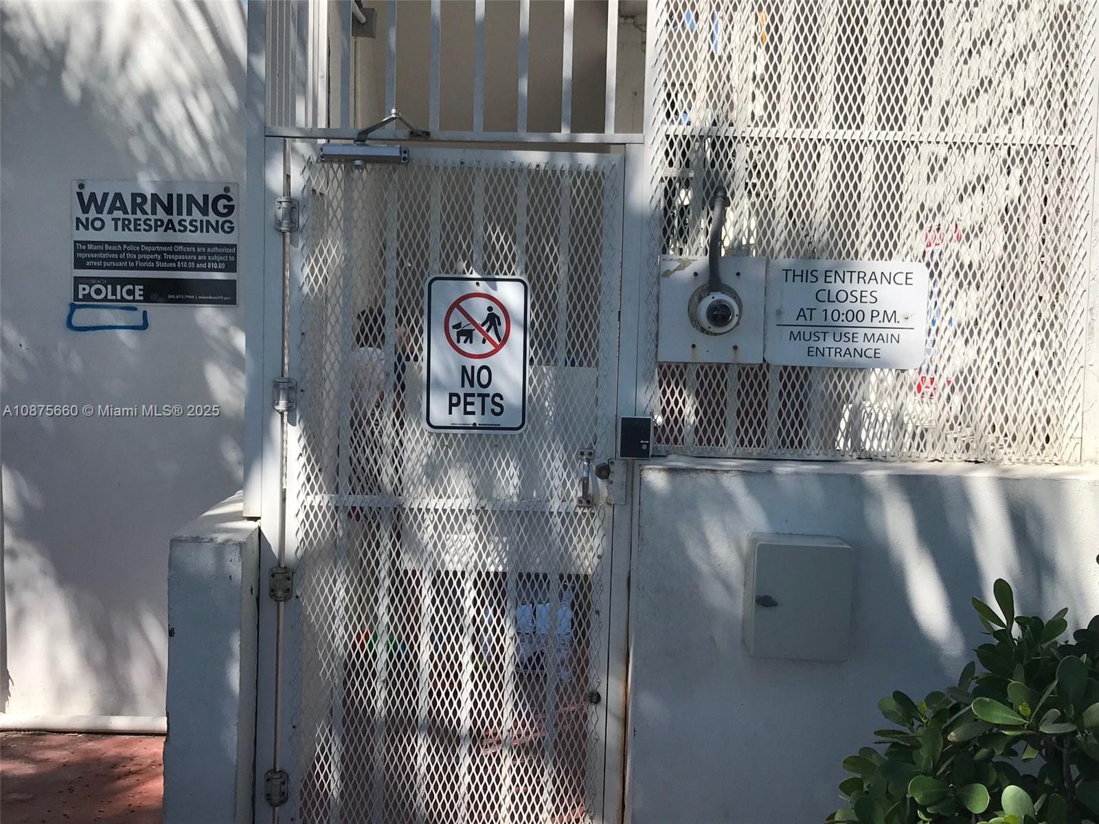 100 Lincoln Rd 1226, Miami Beach, Florida 33139, ,1 BathroomBathrooms,Residentiallease,For Rent,100 Lincoln Rd 1226,A10875660