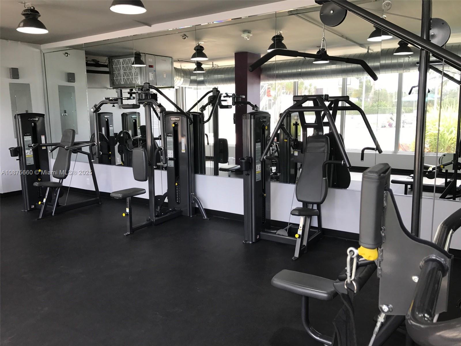 100 Lincoln Rd 1226, Miami Beach, Florida 33139, ,1 BathroomBathrooms,Residentiallease,For Rent,100 Lincoln Rd 1226,A10875660
