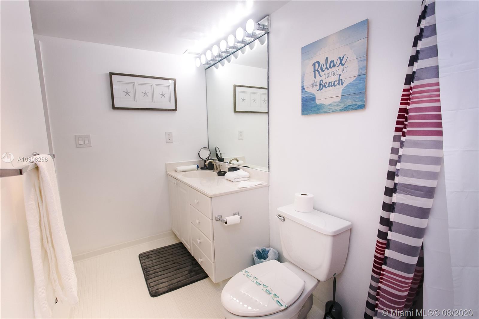 19370 Collins Ave PH-25, Sunny Isles Beach, Florida 33160, 1 Bedroom Bedrooms, ,1 BathroomBathrooms,Residentiallease,For Rent,19370 Collins Ave PH-25,A10908298