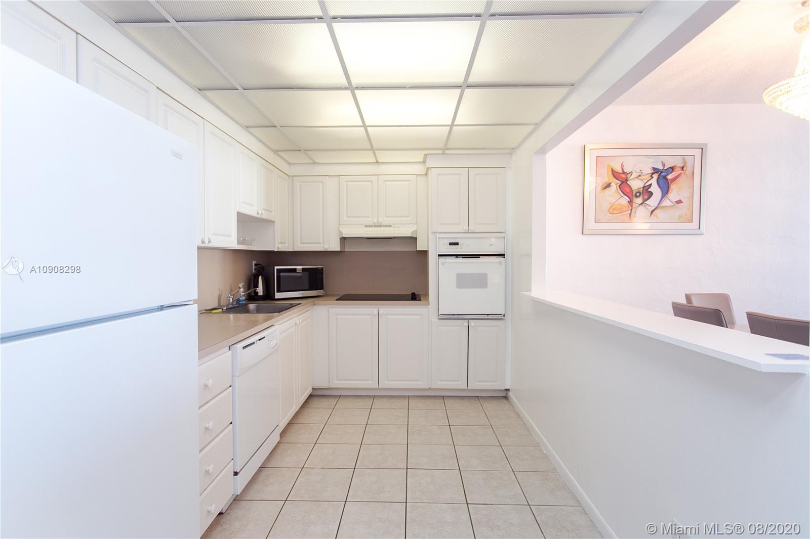 19370 Collins Ave PH-25, Sunny Isles Beach, Florida 33160, 1 Bedroom Bedrooms, ,1 BathroomBathrooms,Residentiallease,For Rent,19370 Collins Ave PH-25,A10908298