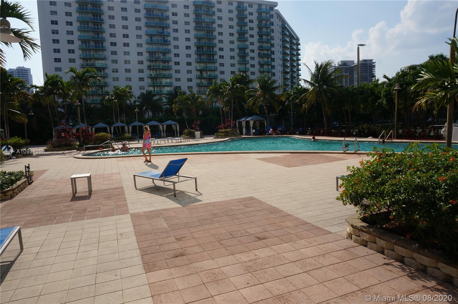 19370 Collins Ave PH-25, Sunny Isles Beach, Florida 33160, 1 Bedroom Bedrooms, ,1 BathroomBathrooms,Residentiallease,For Rent,19370 Collins Ave PH-25,A10908298