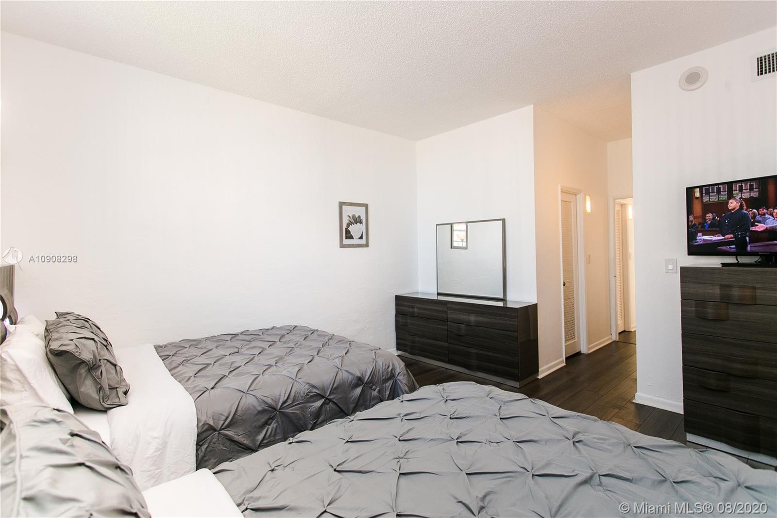 19370 Collins Ave PH-25, Sunny Isles Beach, Florida 33160, 1 Bedroom Bedrooms, ,1 BathroomBathrooms,Residentiallease,For Rent,19370 Collins Ave PH-25,A10908298