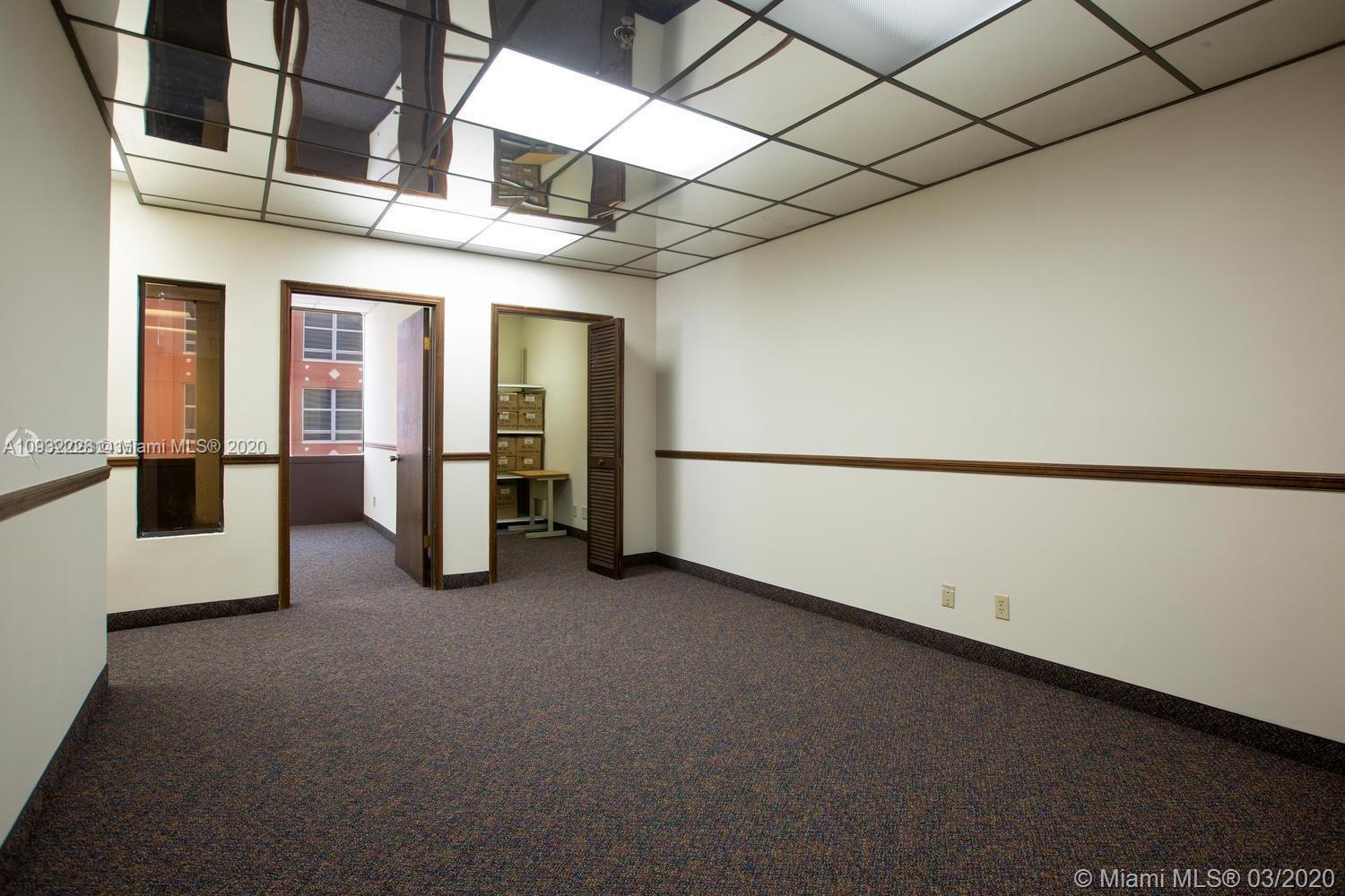 100 E Flagler St 705, Miami, Florida 33131, ,Commerciallease,For Rent,100 E Flagler St 705,A10932228