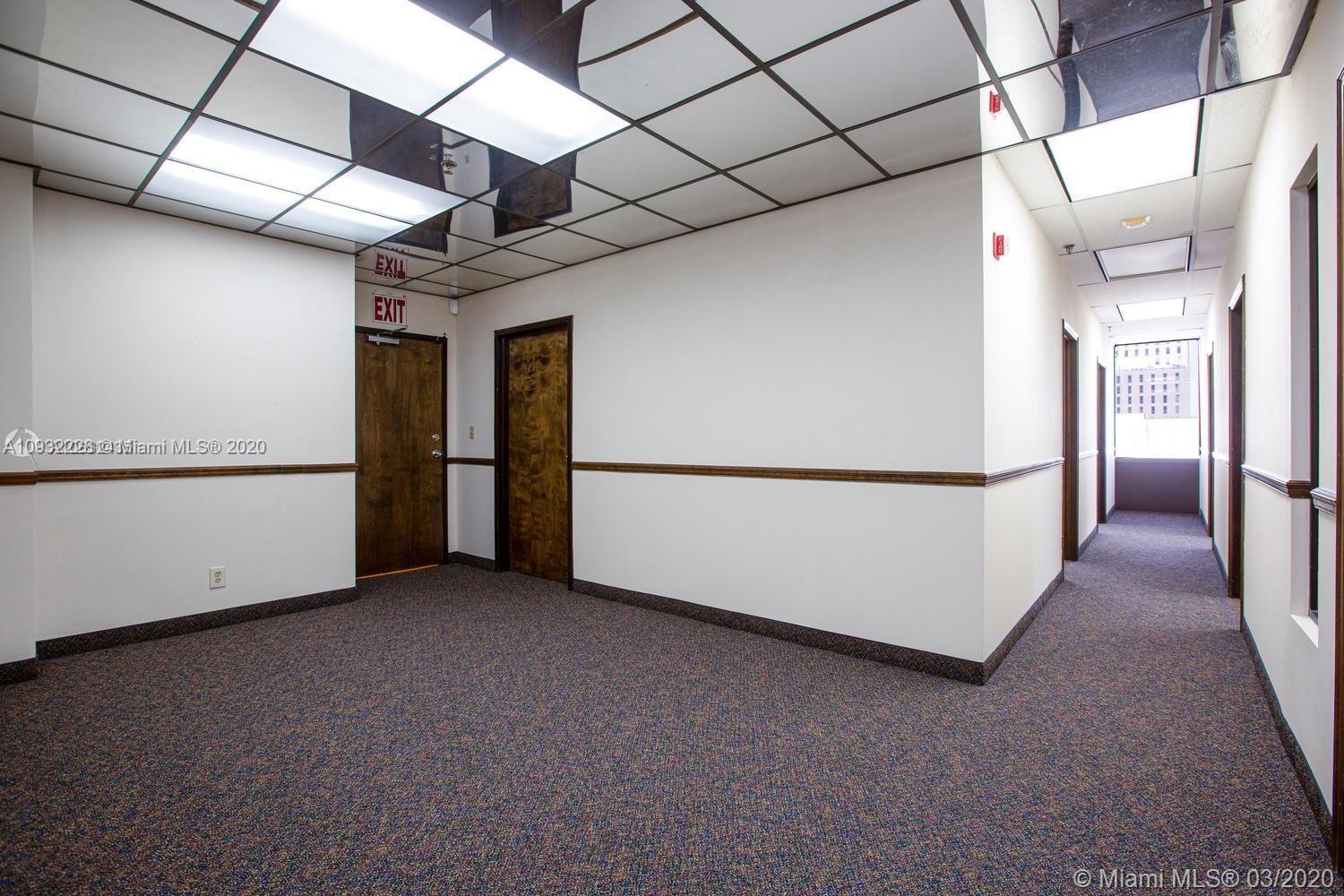 100 E Flagler St 705, Miami, Florida 33131, ,Commerciallease,For Rent,100 E Flagler St 705,A10932228