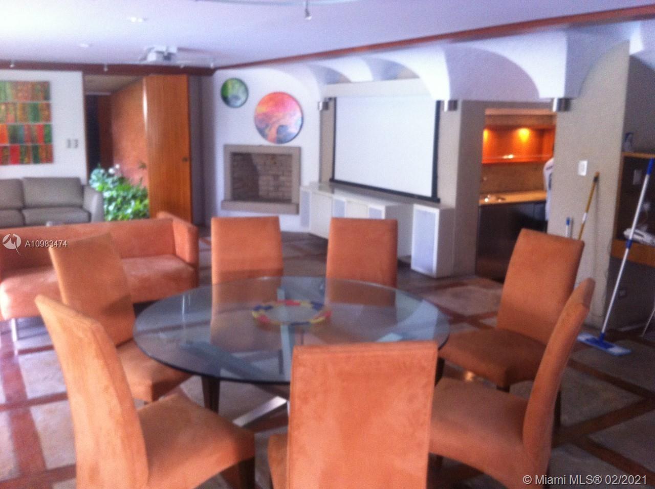 Casa en Casuarinas, Lima Peru-South America, FL, PE, 5 Bedrooms Bedrooms, ,4 BathroomsBathrooms,Residential,For Sale,Peru-South America,A10983474