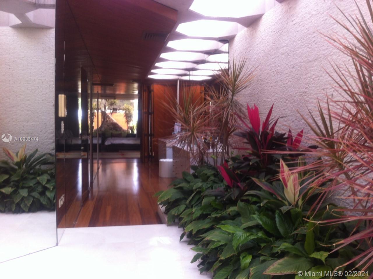 Casa en Casuarinas, Lima Peru-South America, FL, PE, 5 Bedrooms Bedrooms, ,4 BathroomsBathrooms,Residential,For Sale,Peru-South America,A10983474