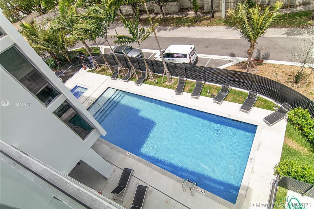 13800 Highland Dr 406, North Miami Beach, Florida 33181, 2 Bedrooms Bedrooms, ,2 BathroomsBathrooms,Residential,For Sale,13800 Highland Dr 406,A10998037